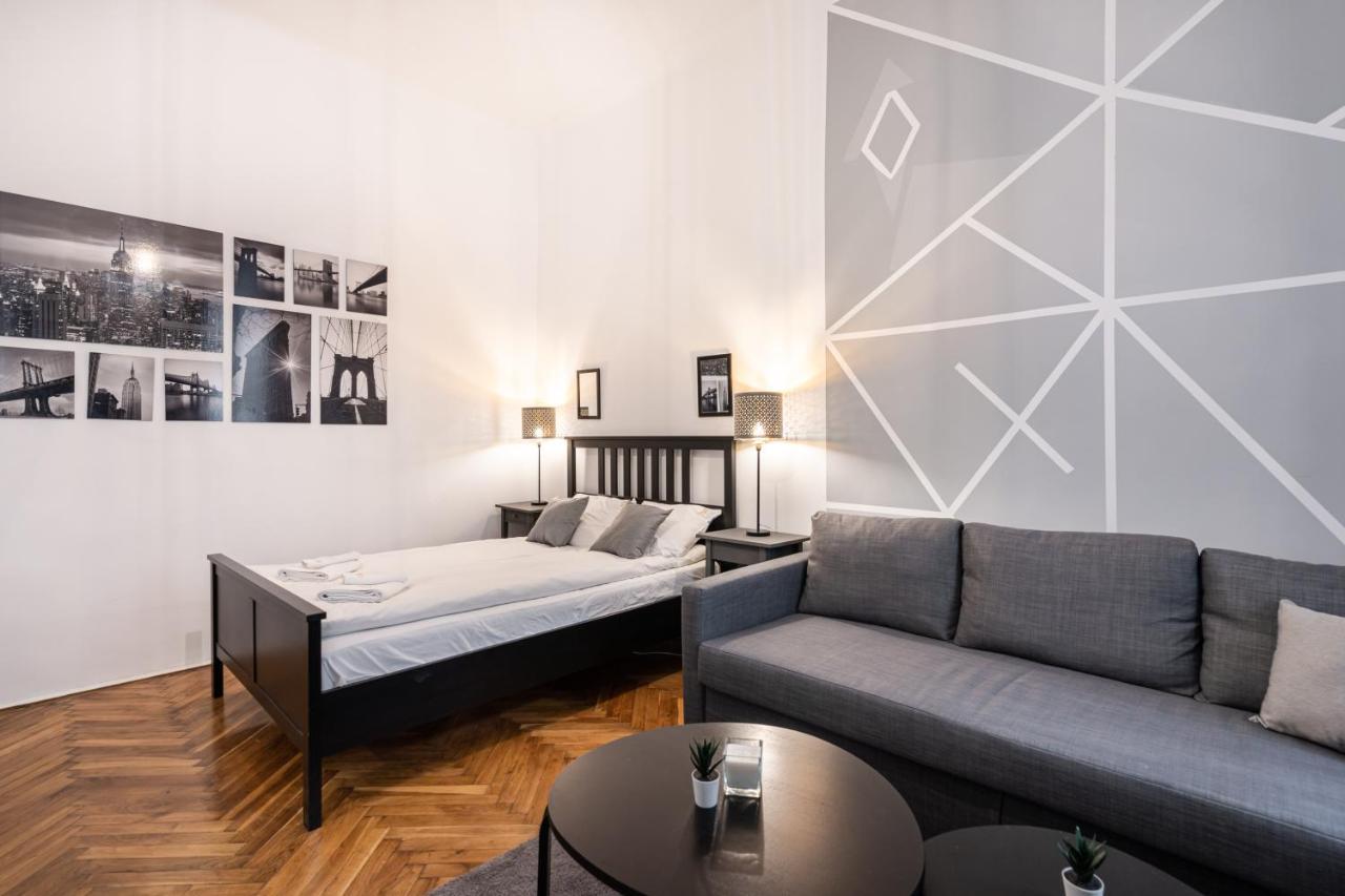 B8 - Grand Boulevard Cozy - Location By Bqa Будапешт