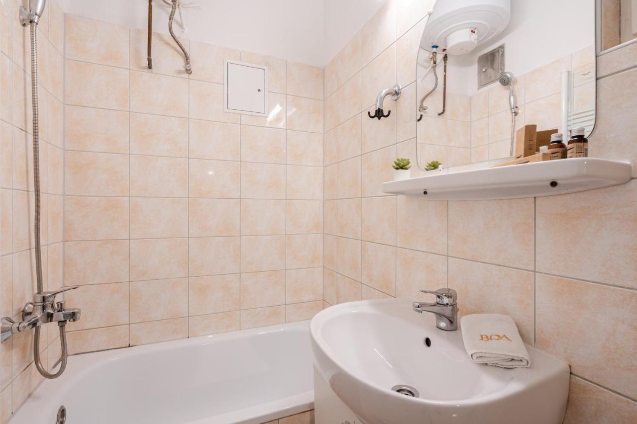 B8 - Grand Boulevard Cozy - Location By Bqa Апартаменти *
